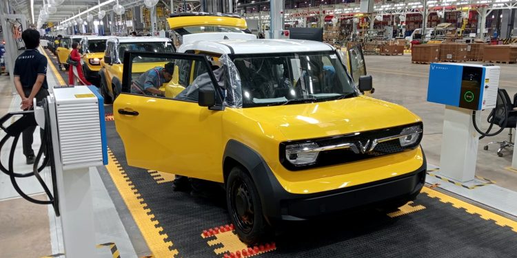 Pabrik VinFast di Subang Resmi Beroperasi, Bidik TKDN 80%!