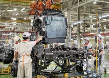 Berkiprah 43 Tahun di Indonesia, Semangat Hino Hadirkan Produk Berkualitas Buatan Dalam Negeri