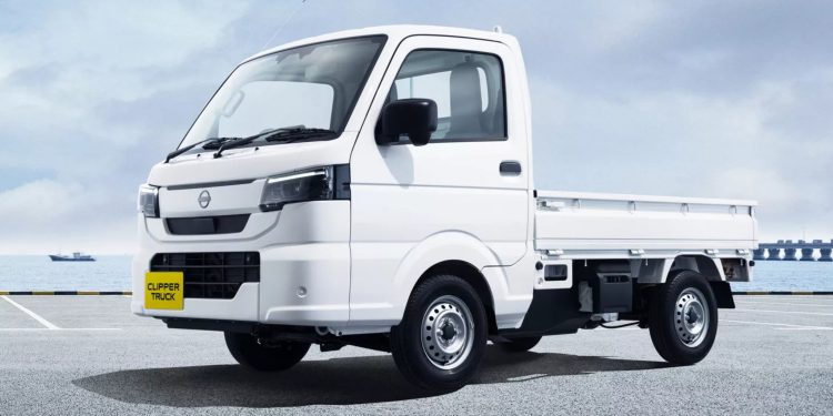 Berbasis Suzuki Carry, Nissan Luncurkan Pikap Pintar Clipper Truck Model Terbaru