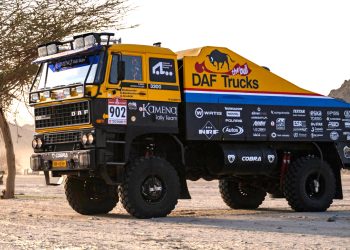 Dua Mesin dalam Satu Truk? Intip Kegarangan DAF 3300 Yang Kembali Ikut Reli Dakar 2026