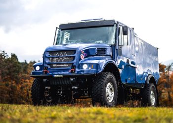 Dipakai Banyak Tim Reli Dakar, Begini Spesifikasi Truk Iveco Powerstar Evo 4 Buatan MM Technology