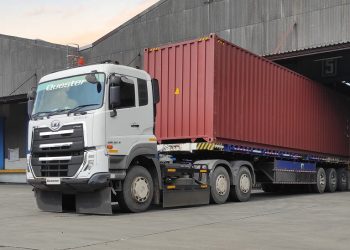 Makin Cepat dan Akurat, Astra UD Trucks Jamin Ketersediaan Spare Part Lewat WARDI