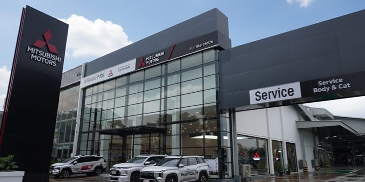 Mitsubishi Motors Operasikan Diler 3S Baru yang Lebih Modern di Solo