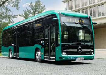 Bus Listrik Mercedes-Benz eCitaro Kini Pakai Baterai NMC4 Generasi Baru, Begini Keunggulannya