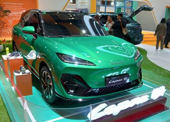 Ternyata Bukan Pajangan! Lepas E4 Buka Pre-Book di IIMS 2026, Hanya Rp 5 Juta!