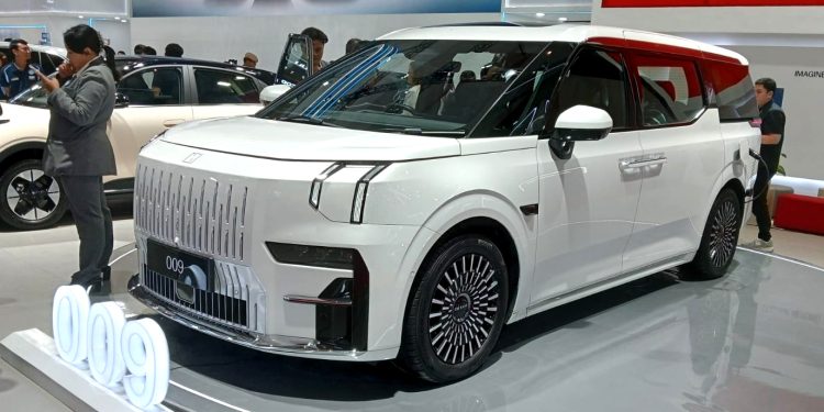 Zeekr 009 dan 7X Sudah Bisa Dipesan, Harga Mulai Rp 1 Miliaran