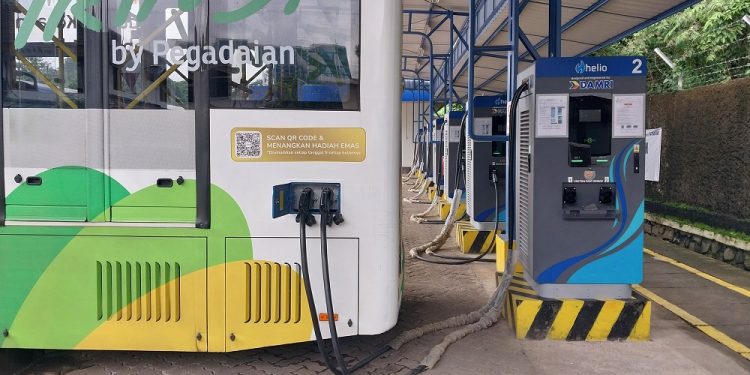 Sebelum Operasional, Damri Pastikan Bus Listrik dalam Kondisi Optimal
