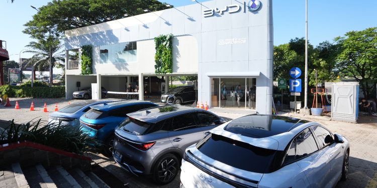 Siaga 24 Jam! BYD Sebar Puluhan Dealer dan Posko Mudik dari Sumatra hingga Bali