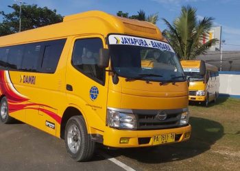 Damri Luncurkan Armada Angkutan Khusus untuk ASN Papua Selatan