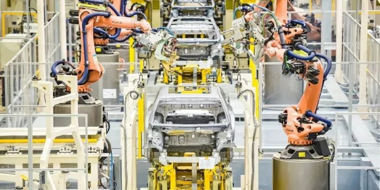 Cuma 53 Detik Jadi Satu Mobil! Intip Rahasia Pabrik Cerdas GAC Group yang Bikin Melongo