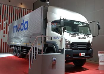 Sasis Baja 8mm! Intip Spesifikasi Isuzu Giga FVM yang Jadi Tulang Punggung Logistik Moda