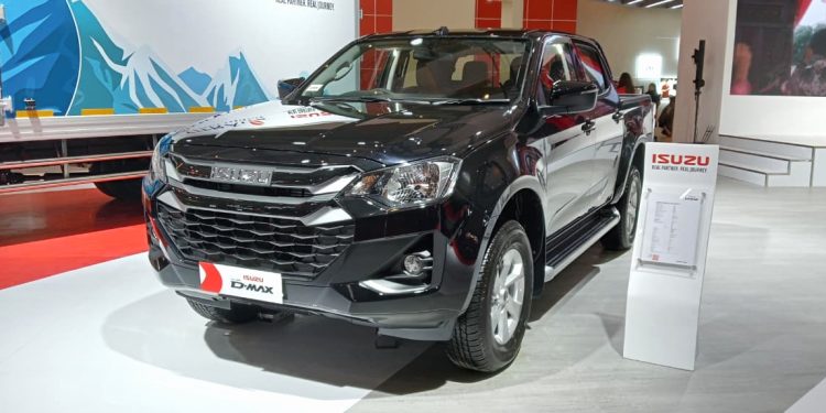 Isuzu D-Max Rodeo Kini Punya Mesin Ganas dan Suspensi Lebih Tinggi!