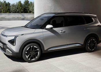 Pemilik Kia Carens Ungkap Fakta Mengejutkan Soal Suspensi dan Fitur Keselamatannya