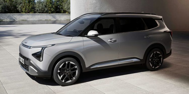 Pemilik Kia Carens Ungkap Fakta Mengejutkan Soal Suspensi dan Fitur Keselamatannya