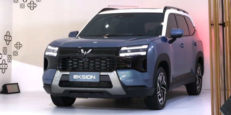 Beda Karakter, Segini Estimasi Biaya Perawatan Wuling Eksion Varian EV dan PHEV