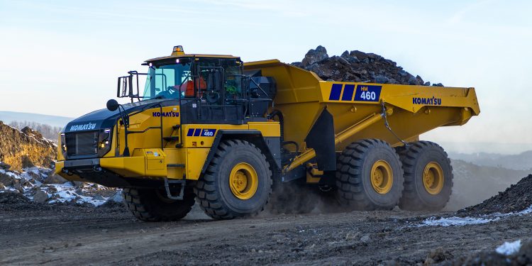 Spesifikasi Komatsu HM460-6, Truk Tambang Raksasa Terbaru Yang Lebih Irit 22%