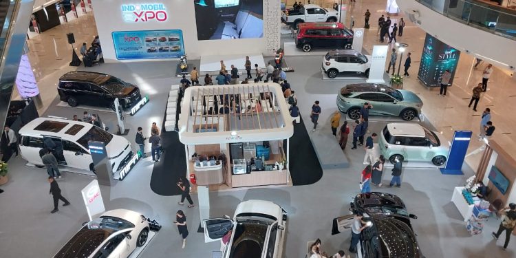 Indomobil Expo EVperience Jadi Ajang Miliki Kendaraan Listrik dengan Mudah
