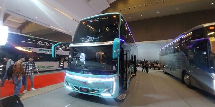 Karoseri New Armada Perdana Luncurkan Skylander R25 Double Decker