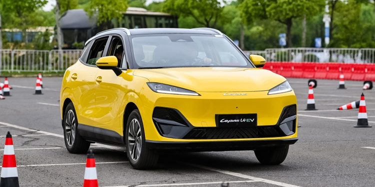 Hadir di Kawasan Elite, Lepas Pamerkan Teknologi L8 dan Segera Boyong E4 EV