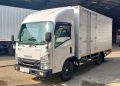 Rahasia Isuzu Elf NLR L Bisa Tembus 8,6 Kpl dengan Beban 5 Ton, Pebisnis Logistik Wajib Tahu!