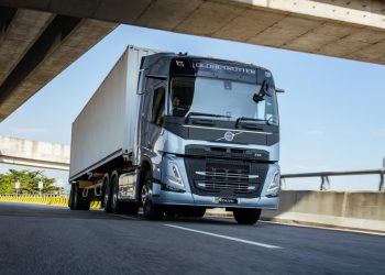Volvo Trucks Rilis Mesin Diesel 13 Liter Baru, Siap Tenggak Biodiesel B100 Hingga Bio-LNG!