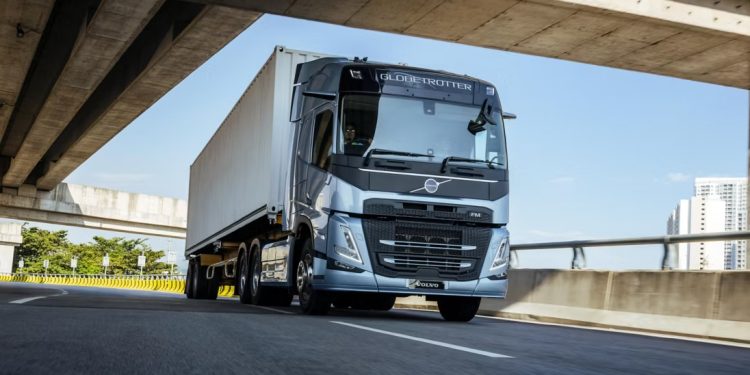 Volvo Trucks Rilis Mesin Diesel 13 Liter Baru, Siap Tenggak Biodiesel B100 Hingga Bio-LNG!