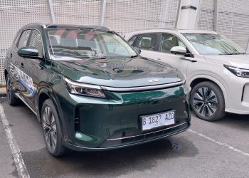 Merasakan Singkat DFSK E5 Plus yang Mengusung Teknologi PHEV