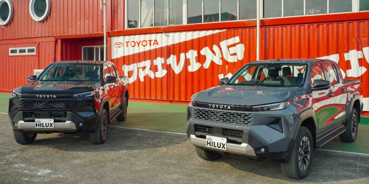 Toyota Luncurkan New Hilux Generasi Ke-9 dan Varian BEV di Indonesia, Segini Harganya