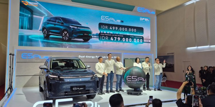 Hanya di GIIAS 2026, DFSK E5 Plus Dijual Rp 479 Juta
