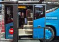 Mudahkan Akses Turun Naik, Karoseri Tentrem Buat Pintu Depan Bus Jadi Double Pneumatic