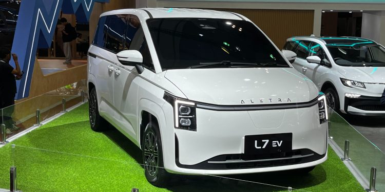 Aletra L7 Diperkenalkan di GIIAS 2026, Siap Dipasarkan Mulai Akhir Tahun?