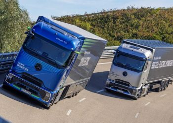 Simak! Begini Rahasia di Balik Canggihnya Sasis Truk BEV dan FCEV Mercedes-Benz