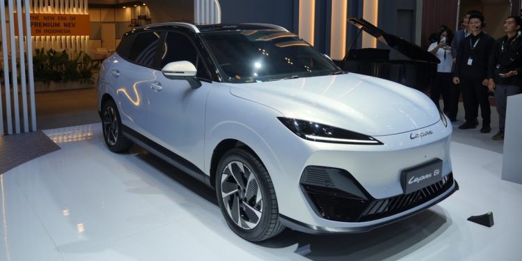 Jarak Tempuh Tembus 600 Km! Lepas E4 EV Dibanderol Rp 339 Juta, Ini Keunggulannya