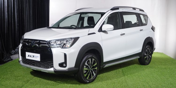 Simak! Ini Detail Ubahan Suzuki XL7 Facelift Terbaru yang Bikin Kompetitor Ketar-ketir!