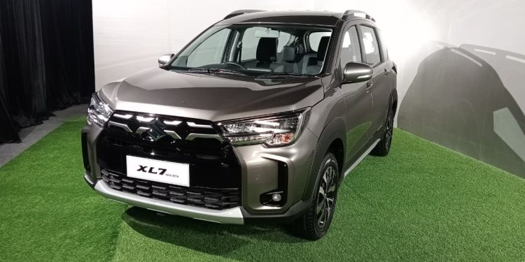 Bongkar Penampilan Suzuki New XL7 Zeta, Tipe Terendah yang Dapat ‘Privilese’ Varian Kuro!