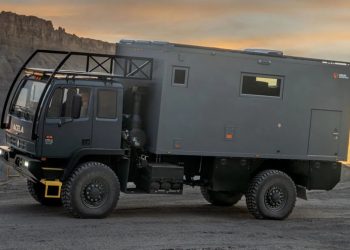 Pensiun Dari Medan Perang, Truk Ini Disulap Jadi Motorhome Mewah!