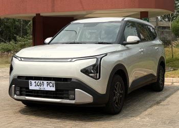 Bidik Pasar Fleet, Kia Carens Manual Resmi Meluncur, Dijual Rp 200 Jutaan