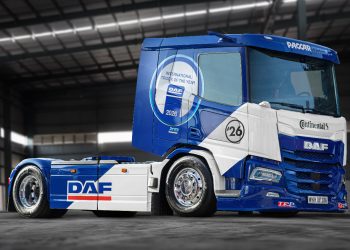 DAF XD Electric Sulap Desain Truk Balap Lawas Jadi Armada Pengangkut Susu