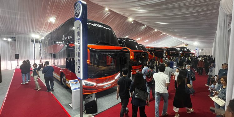 GIIAS 2026 Tembus 496 Ribu Pengunjung, Fasilitas Uji Coba Ludes Diserbu!