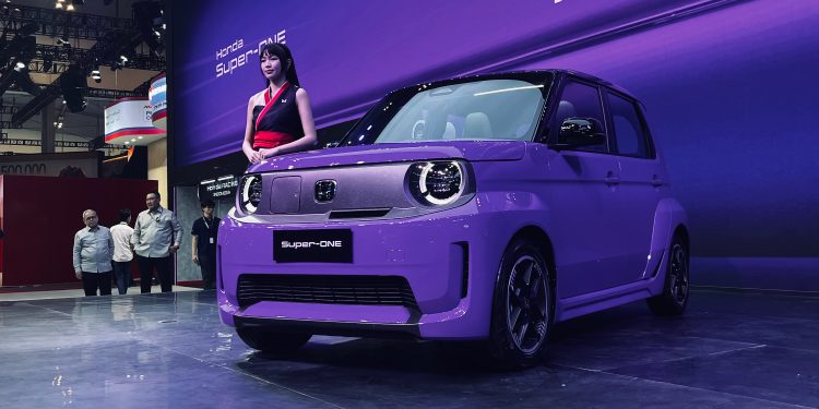 Honda Super-One Resmi Dijual Rp 438 Juta, Jatah 100 Unit di Indonesia Jadi Rebutan!
