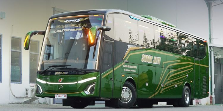 Pakai Livery Khusus GIIAS! Bus Baru PO Subur Jaya Siap Beroperasi Untuk Pariwisata