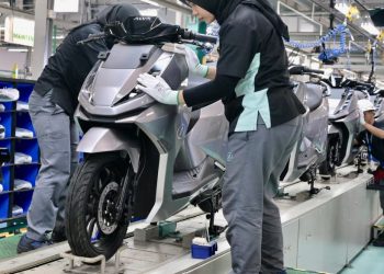 Karya Anak Bangsa Mengaspal! Presiden Prabowo Resmi Luncurkan Motor Listrik Nasional