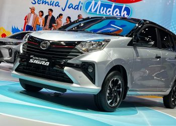 Tampil Makin Sporty, New Daihatsu Sigra 1.2R Meluncur di GIIAS 2026, Kini Ada Apple CarPlay