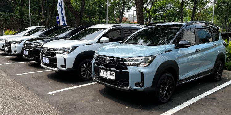 Suzuki New XL7 Facelift Resmi Diserahkan Ke Konsumen, Tipe Termahal Paling Diburu!