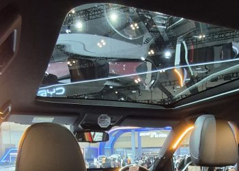 Bukan Sekadar Gaya, Ini Efek Panoramic Roof di Mitsubishi New Xforce