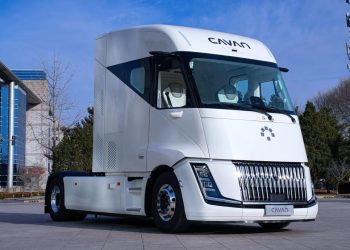 Foton Perkenalkan Truk Canggih Cavan Beacon, Bisa Tempuh Jarak 1.000 Km?