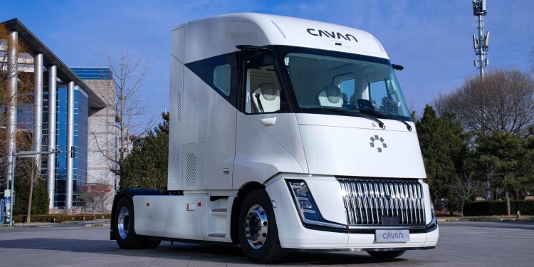 Foton Perkenalkan Truk Canggih Cavan Beacon, Bisa Tempuh Jarak 1.000 Km?