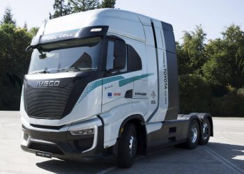 Toyota dan Iveco Kembangkan Truk Hidrogen Bersama, Tahan Operasional 25.000 Jam?