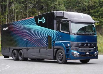 Mitsubishi Fuso Siapkan Kejutan Besar di JMS Bizweek 2026
