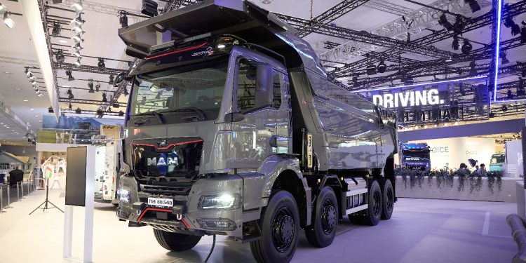 MAN TGS 60.540 8×4 BB Resmi Debut, Lahir dengan Spesifikasi ala Militer!